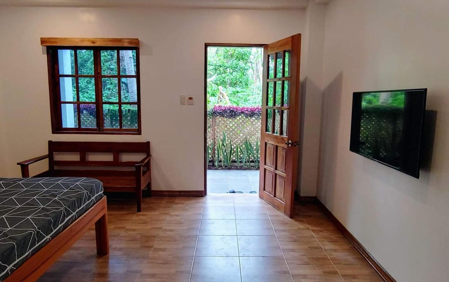 White Bada Guesthouse Сикихор Номер фото