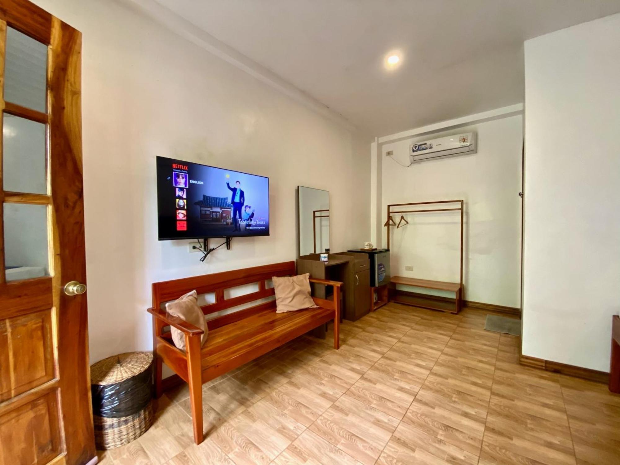 White Bada Guesthouse Сикихор Экстерьер фото